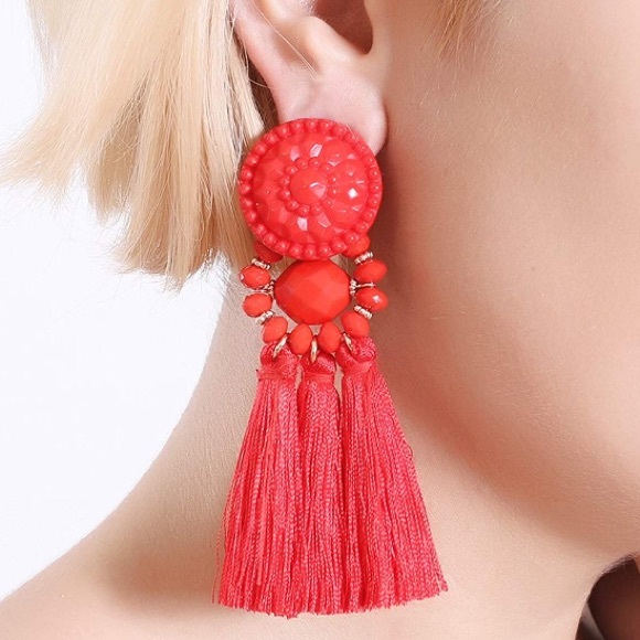 ✨✨RED VINTAGE LOOK  BETTY TASSLE STATEMENT EARRING - Picture 3 of 6